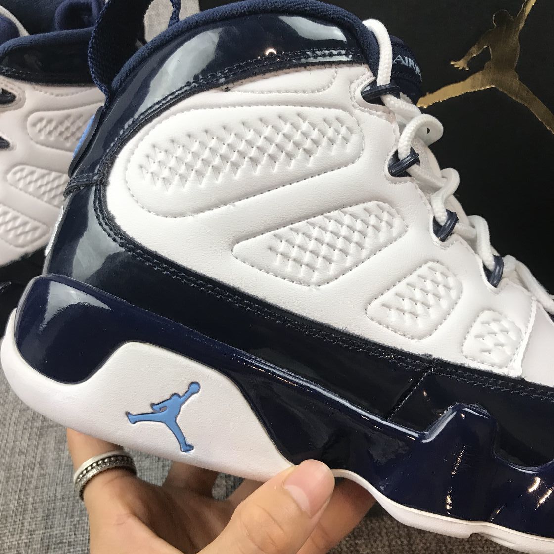Jordan Air Jordan 9 Retro UNC High-Top Sneakers 302370-145