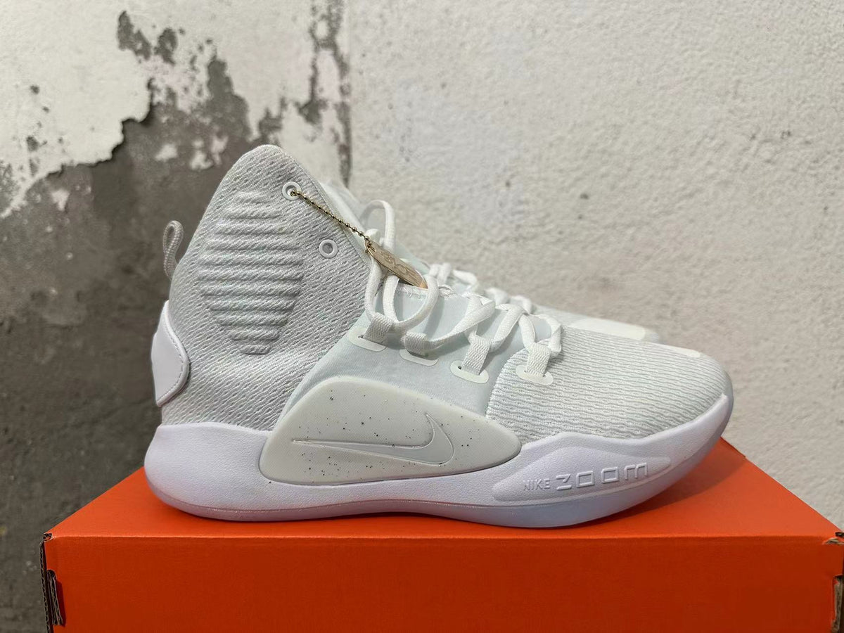 Nike Zoom Basketball Shoes, White
