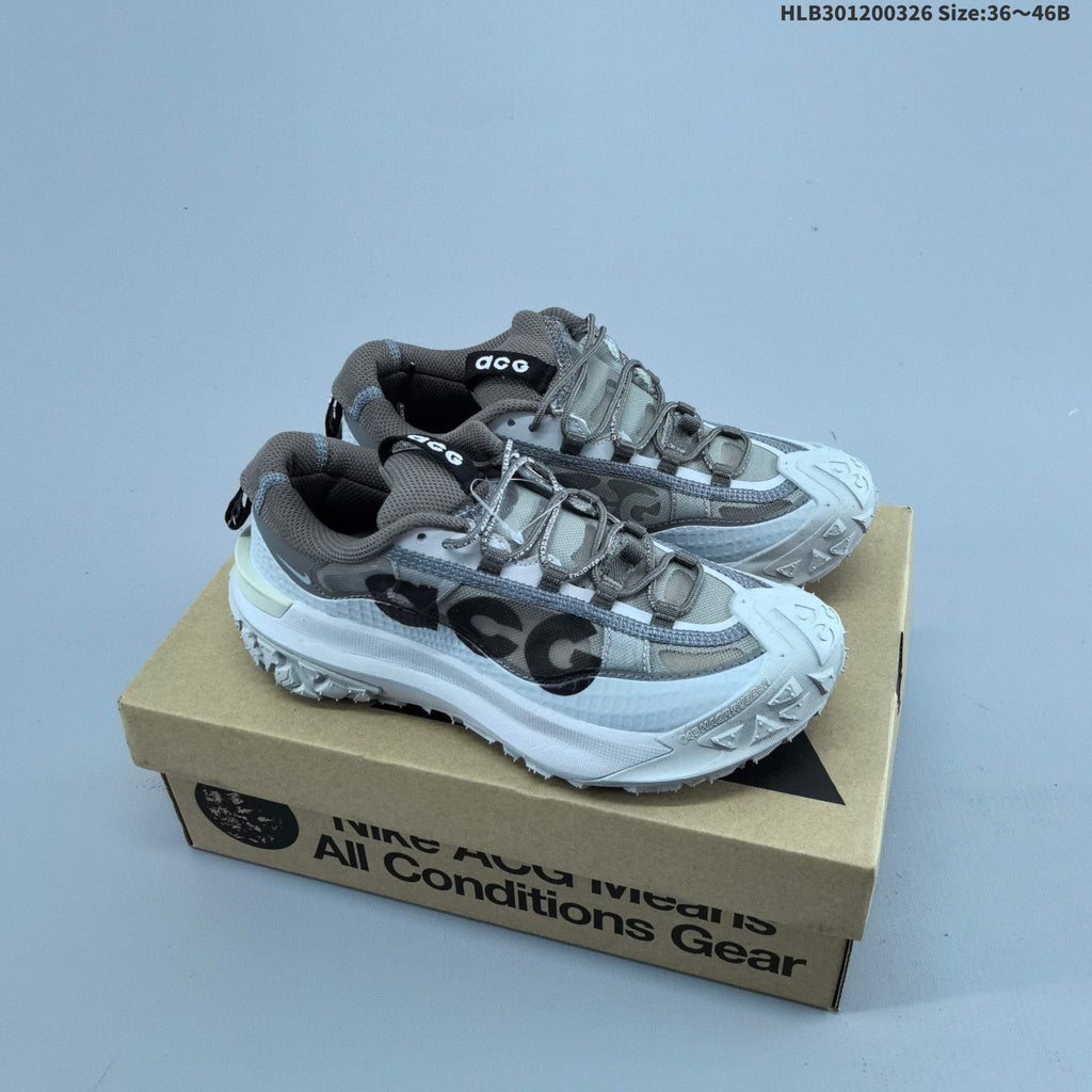 Nike ACG Mountain Fly 2 Low Trail Sneakers
