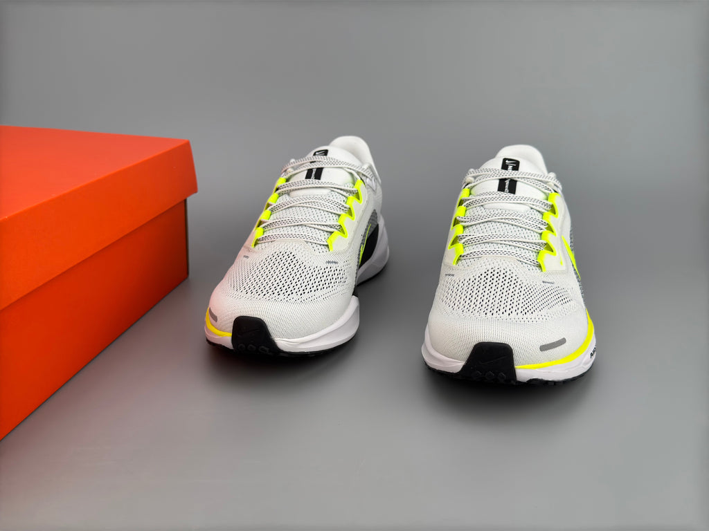 Nike Air Zoom Pegasus 41 Running Shoes FD2722-104