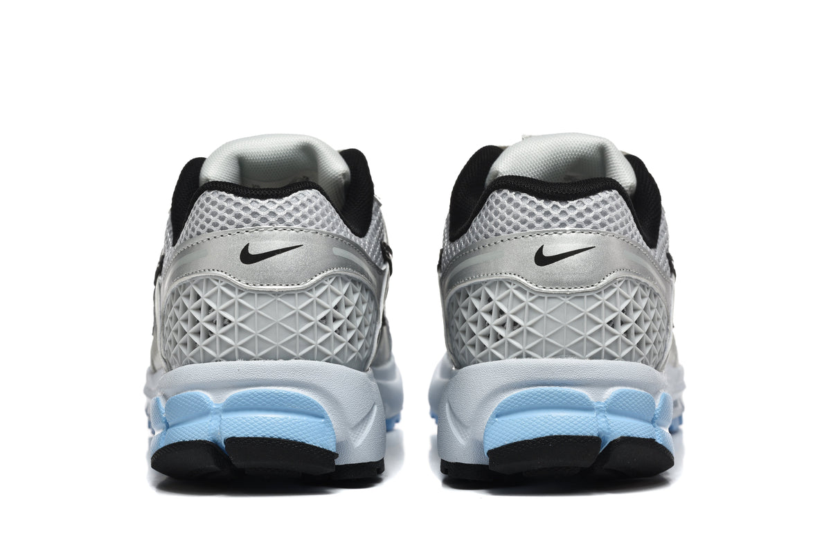 Nike Vomero 5 Silver and Light Blue Sneakers