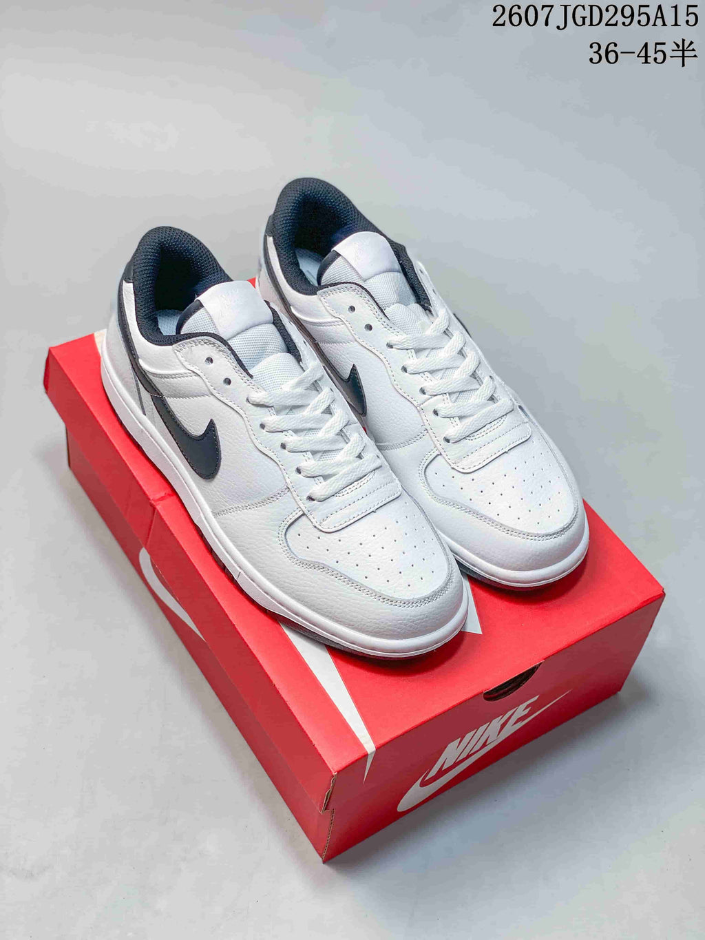Nike SB Dunk Low Pro White Black Sneakers 2607TGD295A15