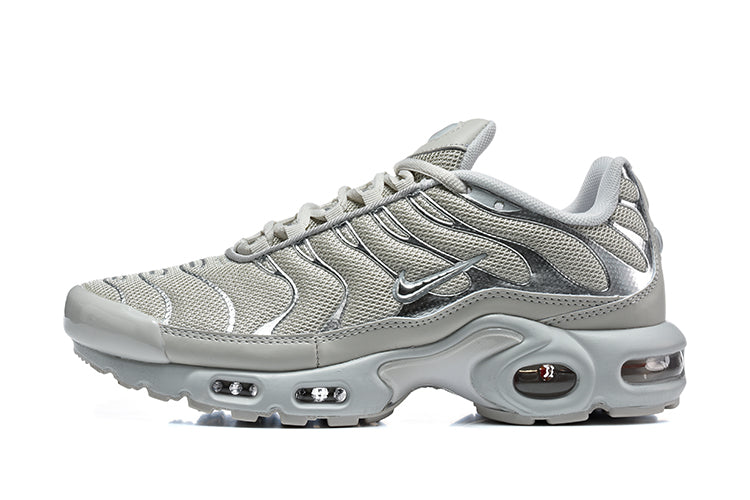Nike Air Max Plus Light Grey Sneakers FZ0977-001