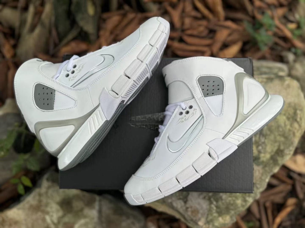 Nike Zoom Huarache 2K5 High-Top Sneakers White