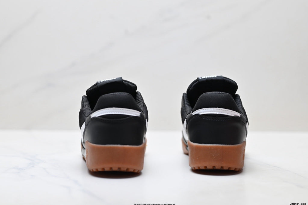 Nike Terra Manta Sneakers Black White Gum