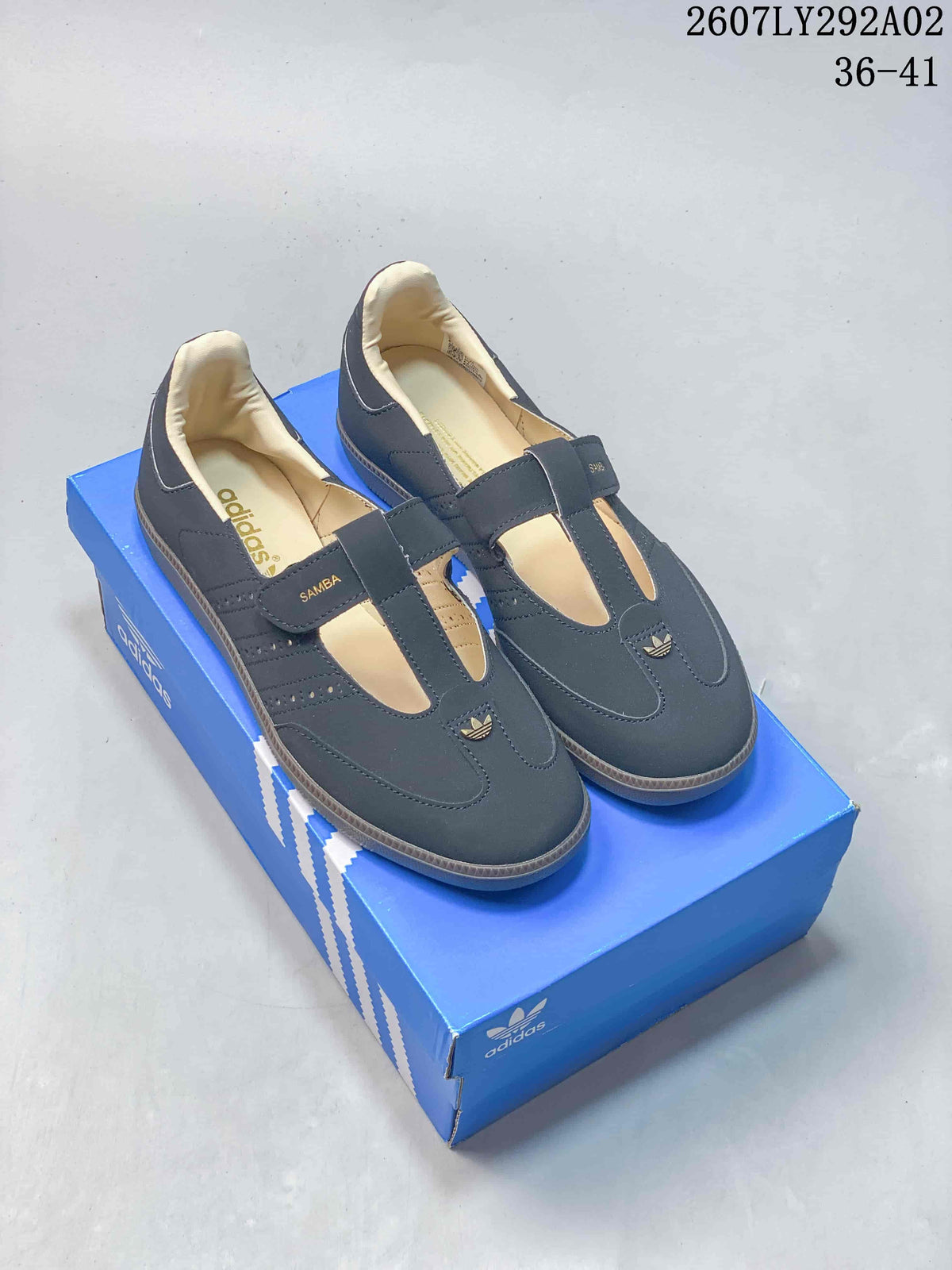 Adidas Originals Samba Jane T-Strap Sneakers
