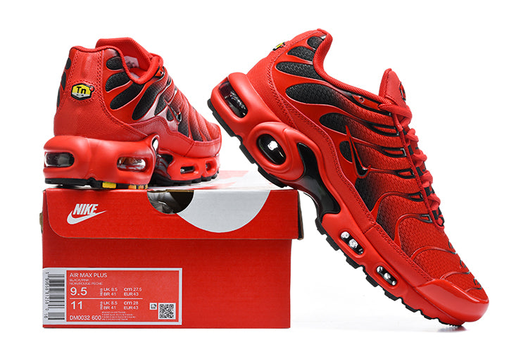 Nike Air Max Plus Red and Black Sneakers DM0032-600