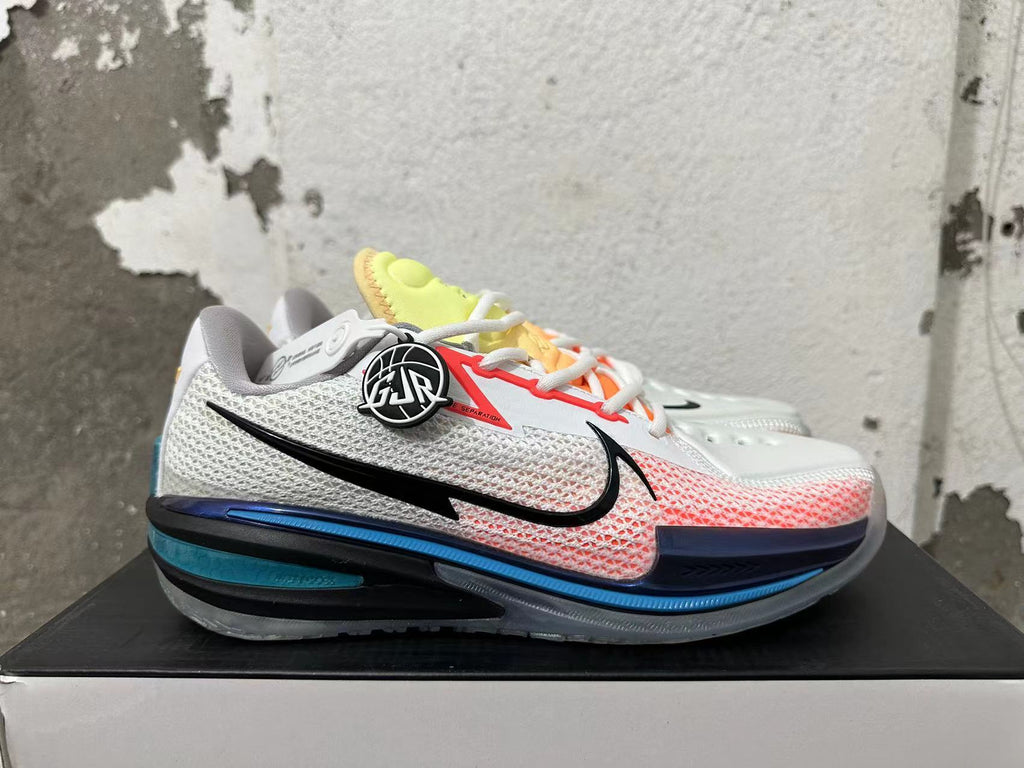 Nike Zoom GT Cut Basketball Shoes White Blue