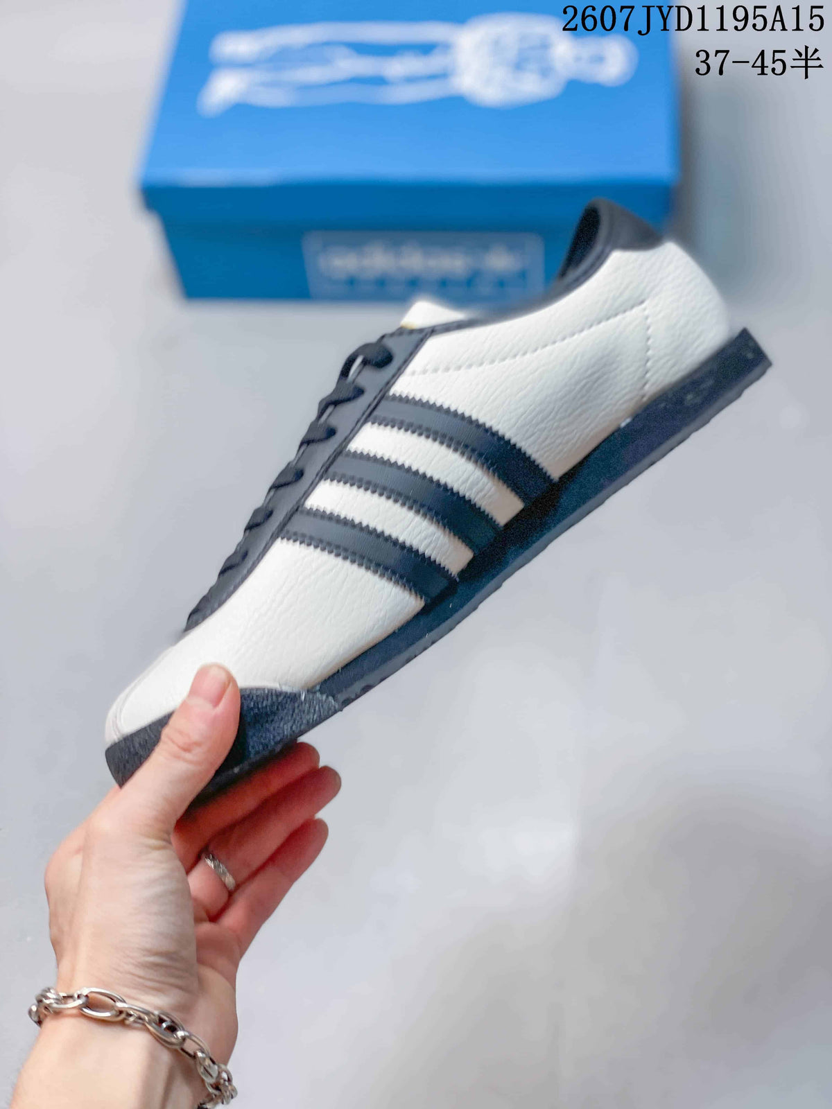 adidas x C.P. Company Italia SPZL Sneakers Off-White Navy