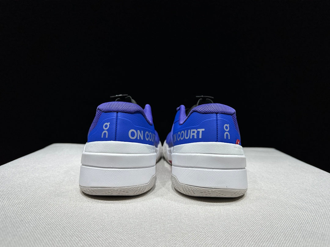 On The Roger Pro Fire Clay Tennis Shoes Blue