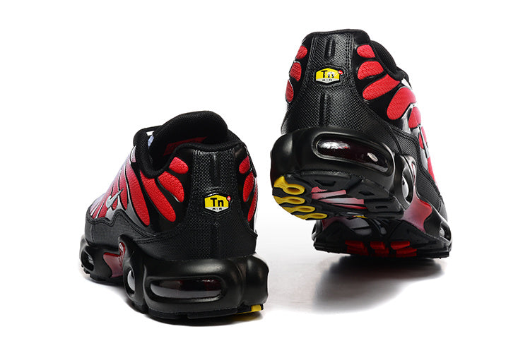 Nike Air Max Plus Red White Black Sneakers