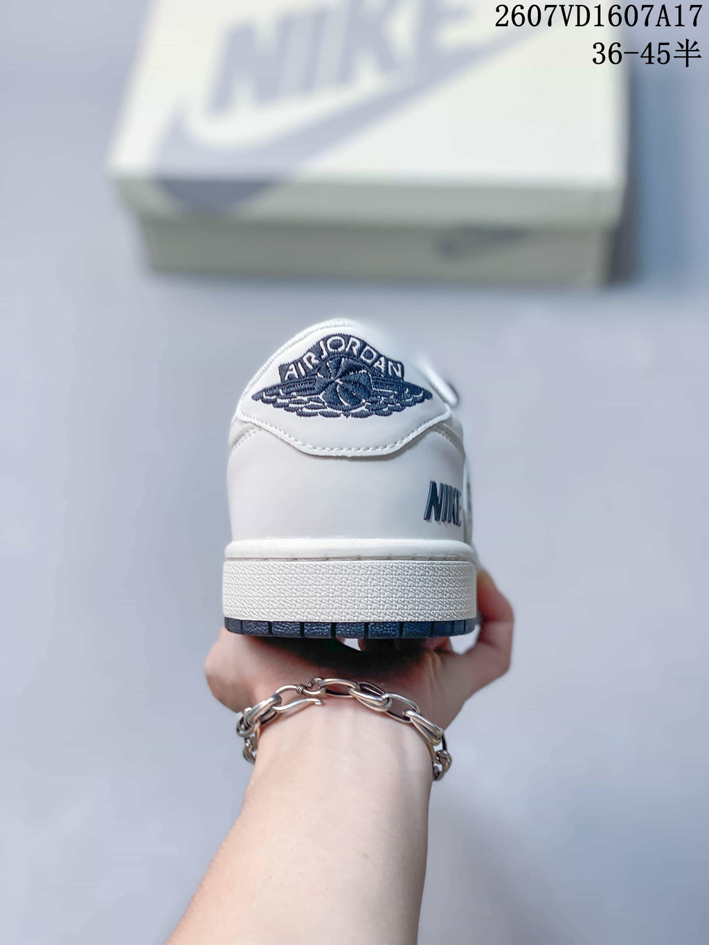 Travis Scott x Jordan 1 Low Sneakers White Black 2607VD1607A17