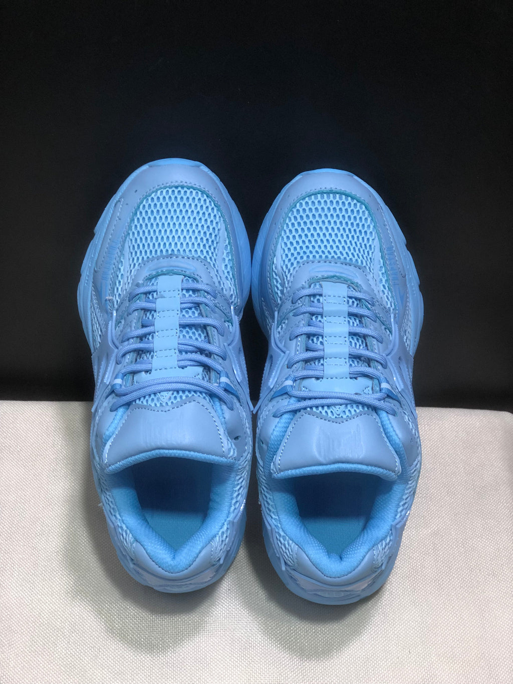 TAP Retro Chunky Sneakers in Blue
