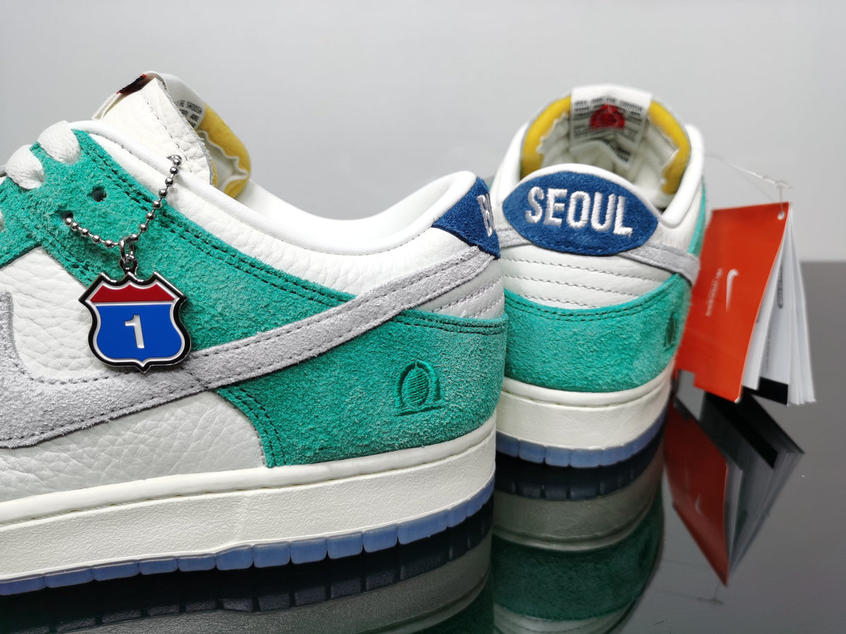 Nike SB Dunk Low Kasina White Mint Green Sneakers