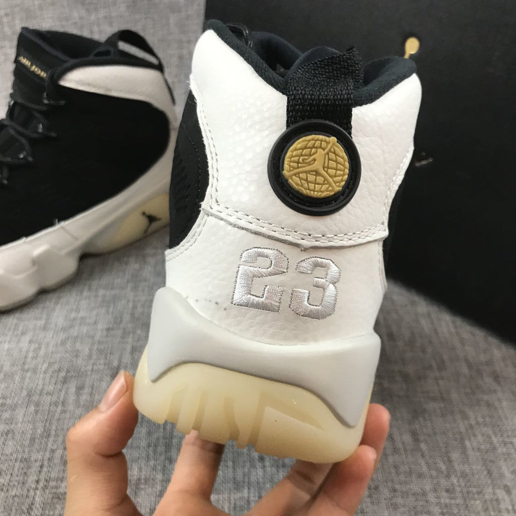 Jordan Air Jordan 9 Retro LA High-Top Sneakers Black White 302370-021