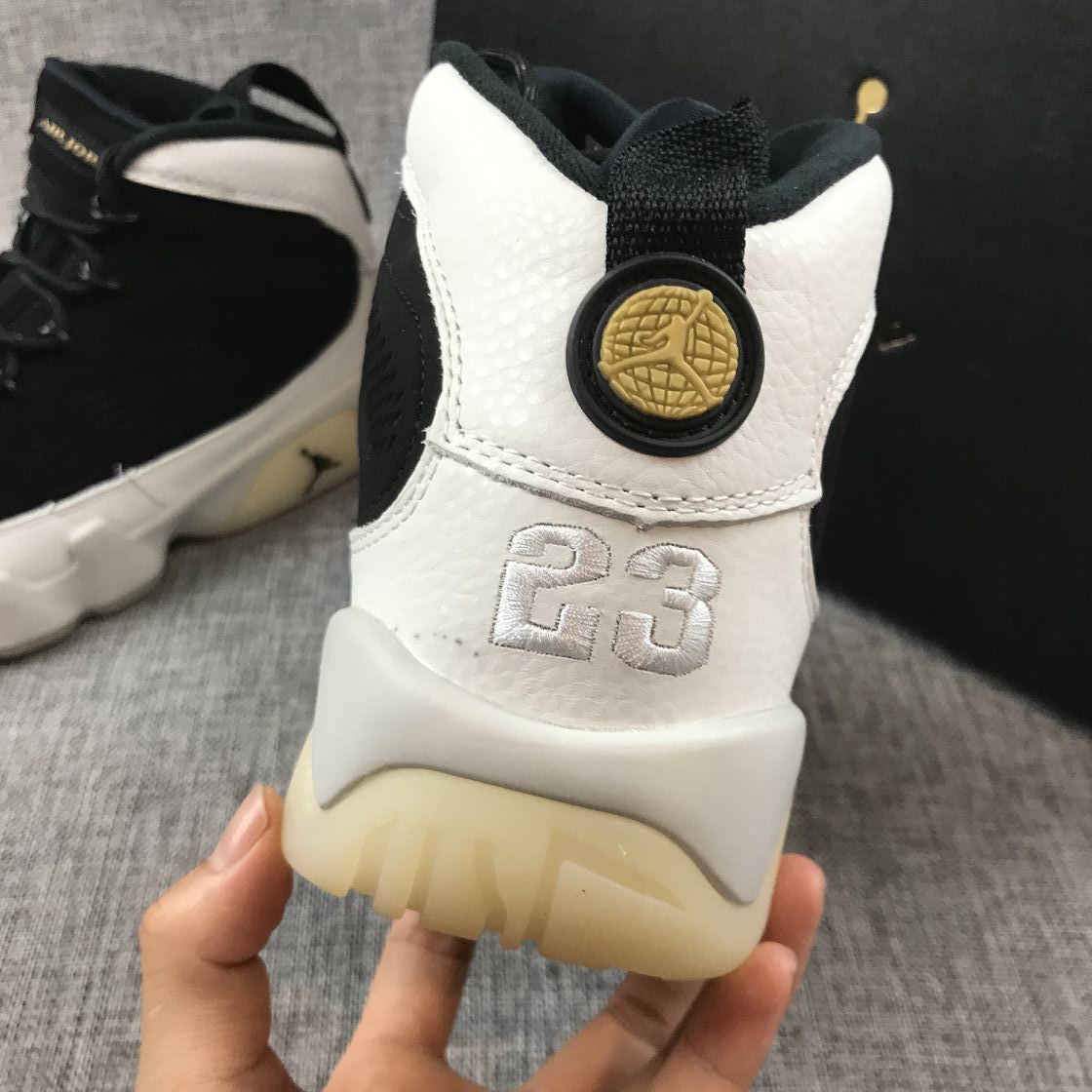 Jordan Air Jordan 9 Retro LA High-Top Sneakers Black White 302370-021