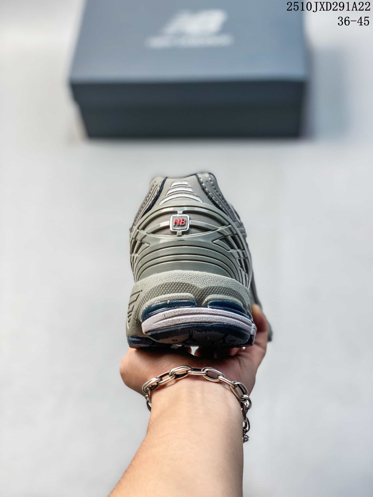 New Balance M1906AD Sneakers, Grey Silver