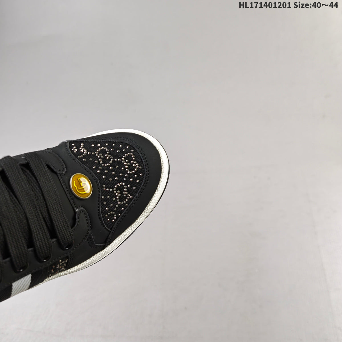 Gucci Crystal-Embellished Black Low-Top Sneakers HL171401201