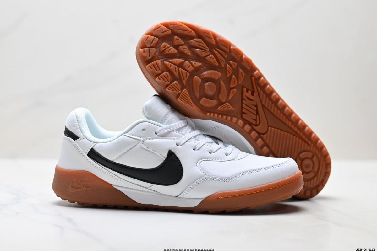 Nike Terra Manta White Black Gum Sole Sneakers