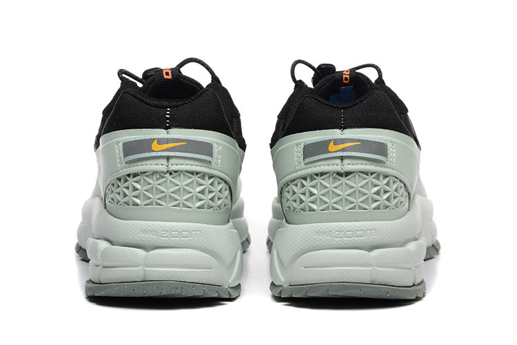 Nike ACG Lowcate Black and Grey Sneakers