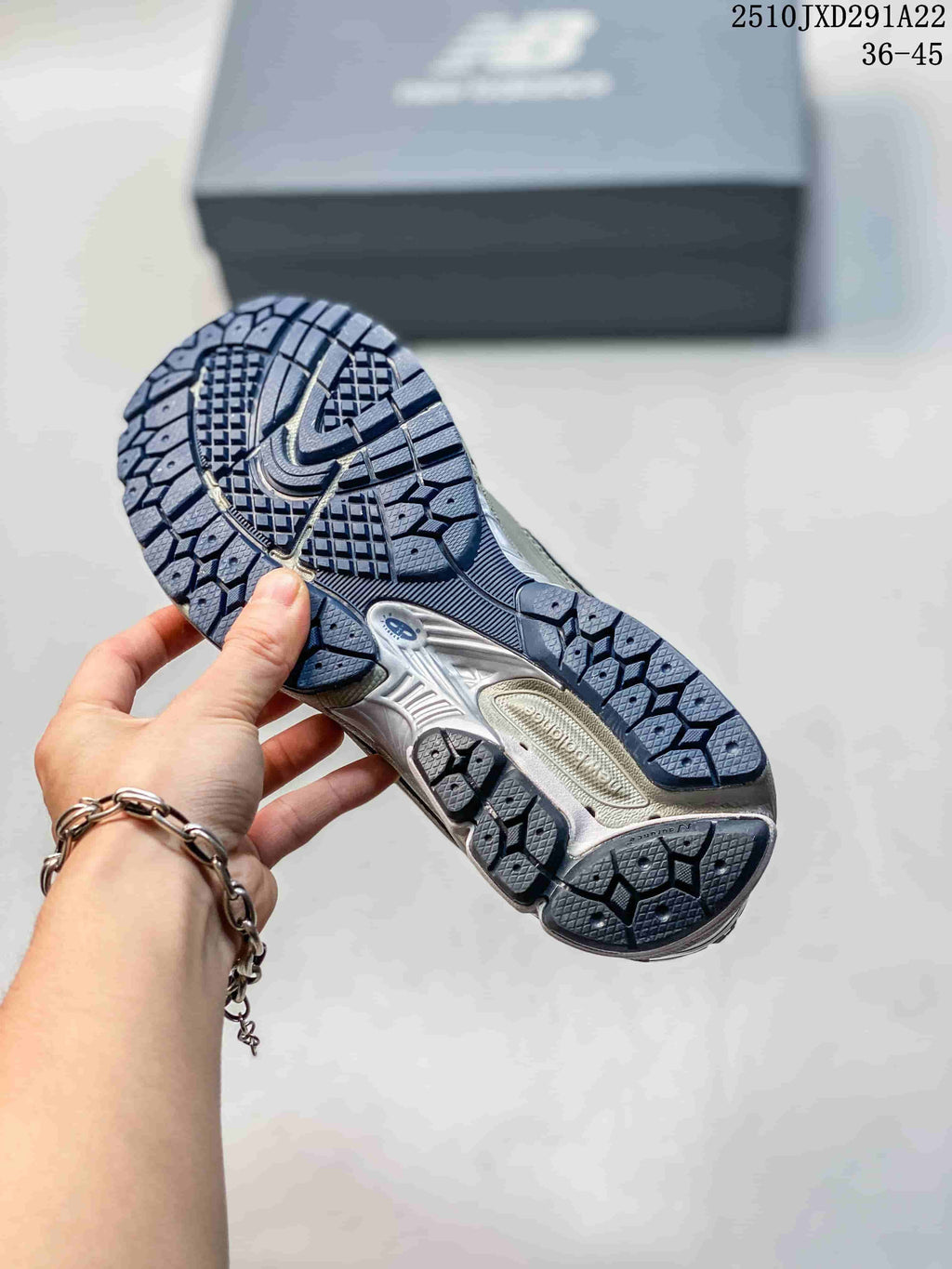 New Balance M1906AD Sneakers, Grey Silver