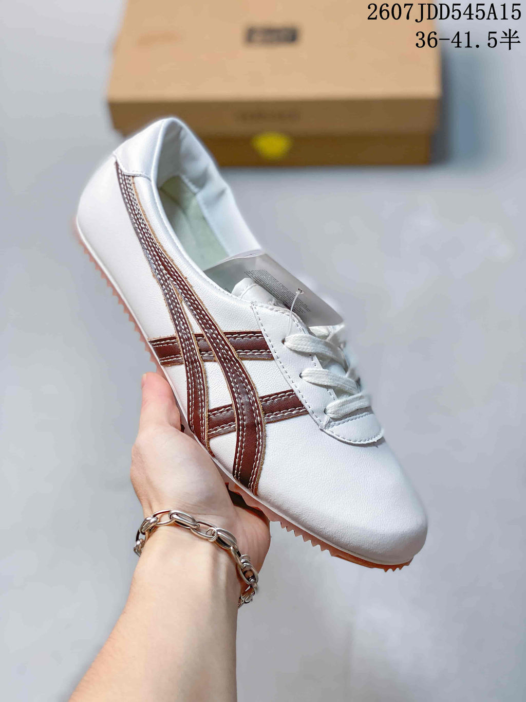 Onitsuka Tiger Tai-Chi Sakura Sneakers 2607JDD545A15
