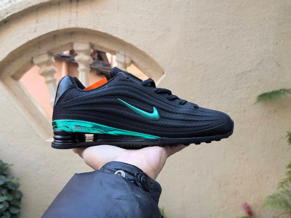 Nike Shox-Style Low-Top Sneakers with Spring Heel
