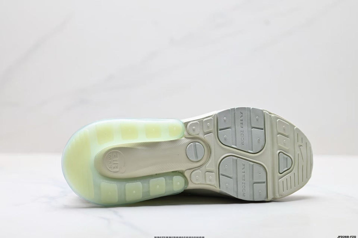 Nike Air Max 270 Sneakers in Ivory and Pale Green IO9884-001