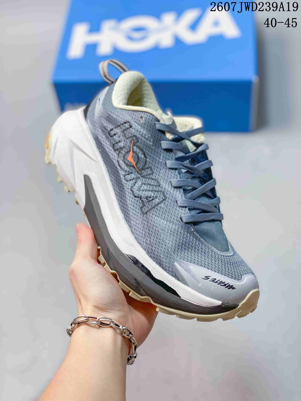 HOKA Rocket X 3 Low-Top Running Shoes