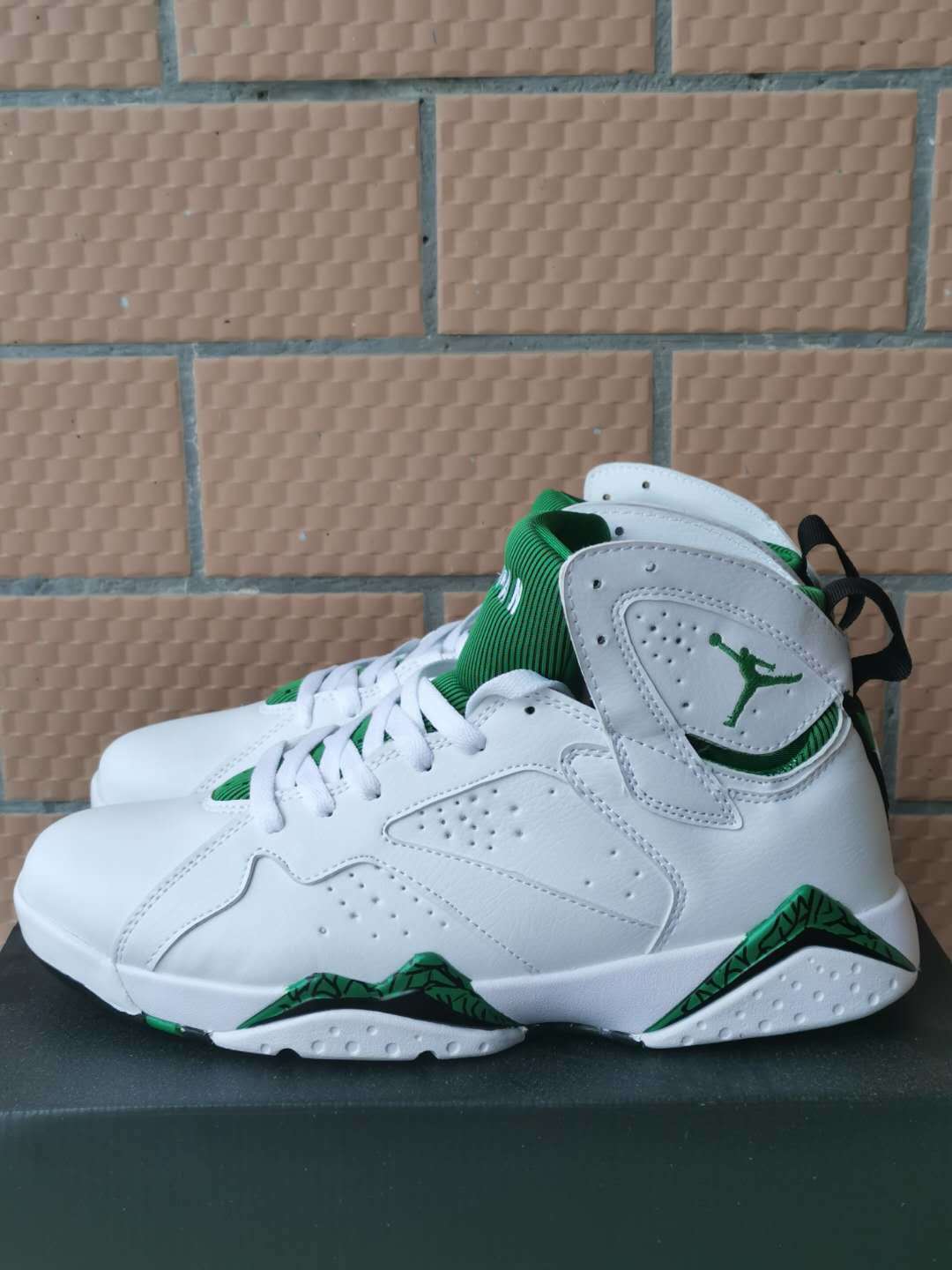Jordan 7 Retro Sneakers in Wheat, White and Green
