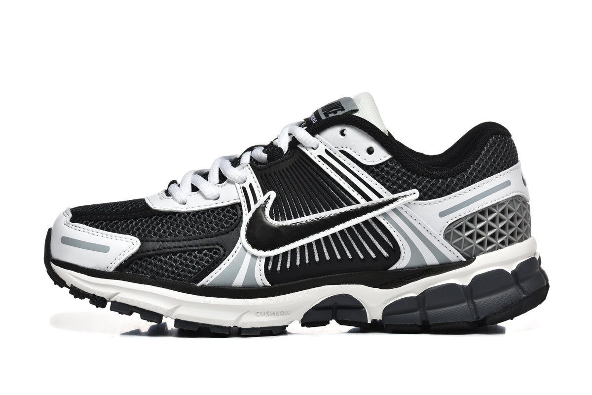 Nike Vomero 5 Sneakers Black White Grey