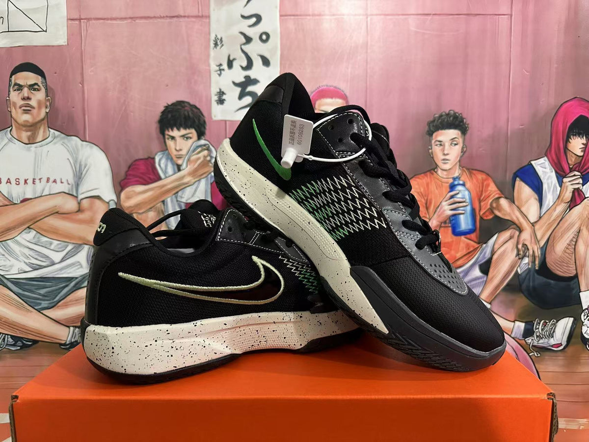Nike Black and Green Basketball Shoes