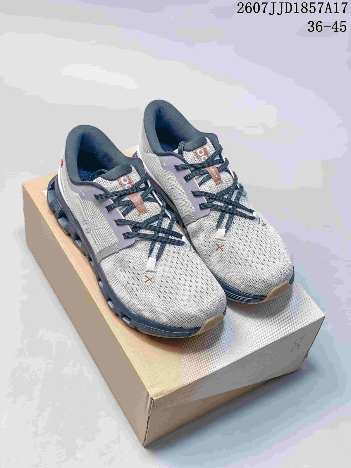 On Cloud X 4 Low-Top Sneakers
