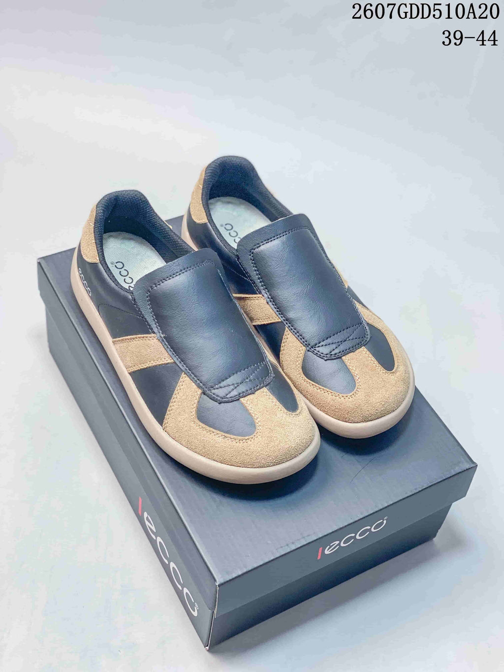 ECCO Women’s Sneakers Navy and Tan 2607GDD510A20