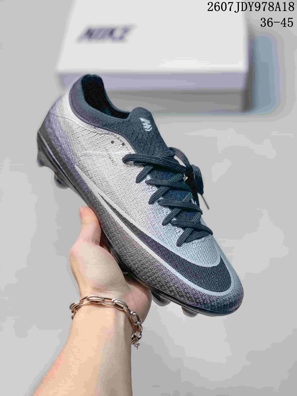 Nike Mercurial Vapor 16 Air Zoom Elite AG-PRO Soccer Cleats