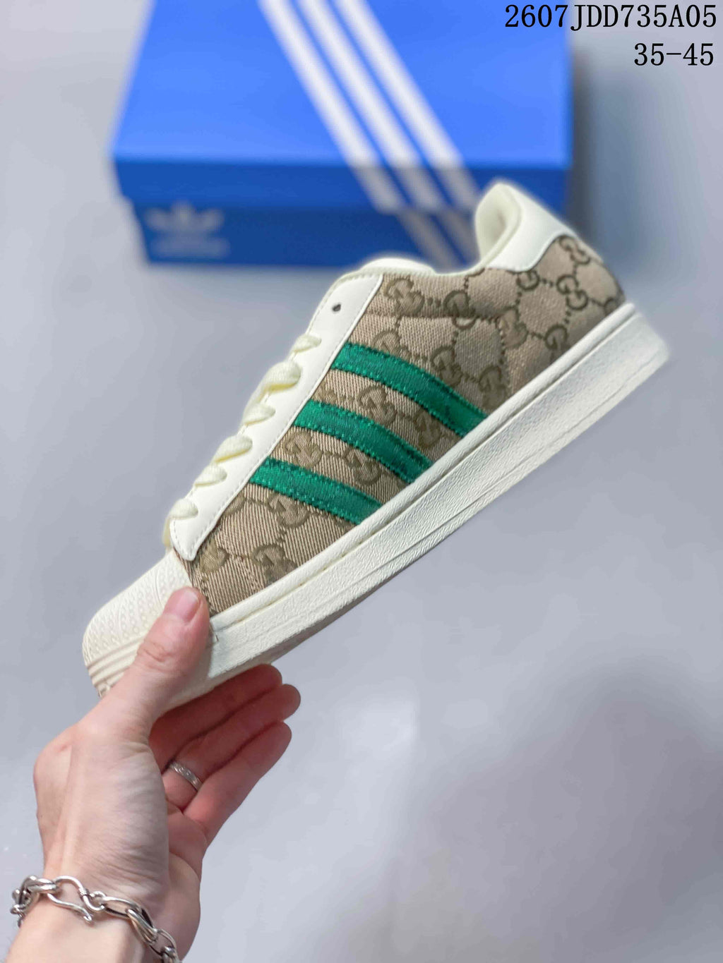 adidas Superstar Sneakers Beige Green Shell-Toe Style 2607JDD735A05