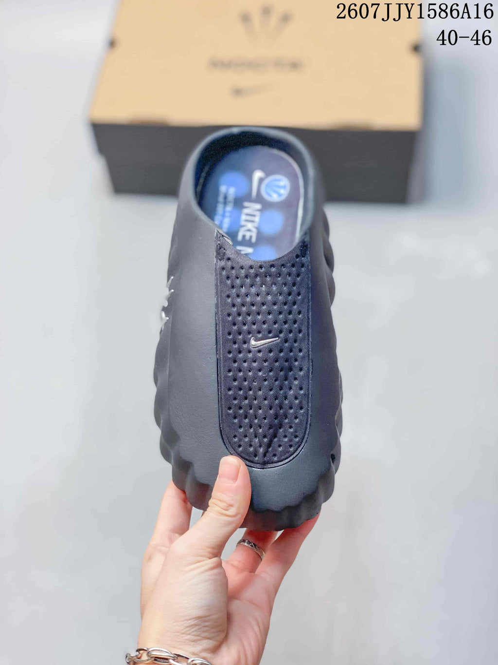 Nike Mind 001 Closed-Toe Slides in Black