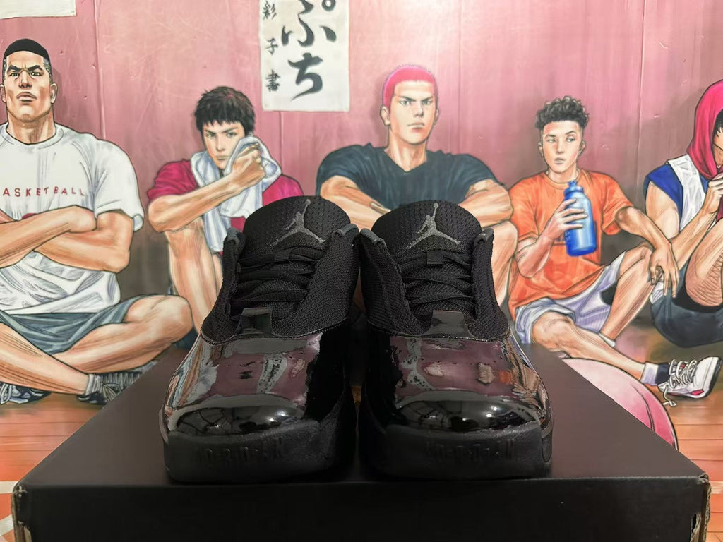 Jordan Black Warrior Basketball Sneakers, Black