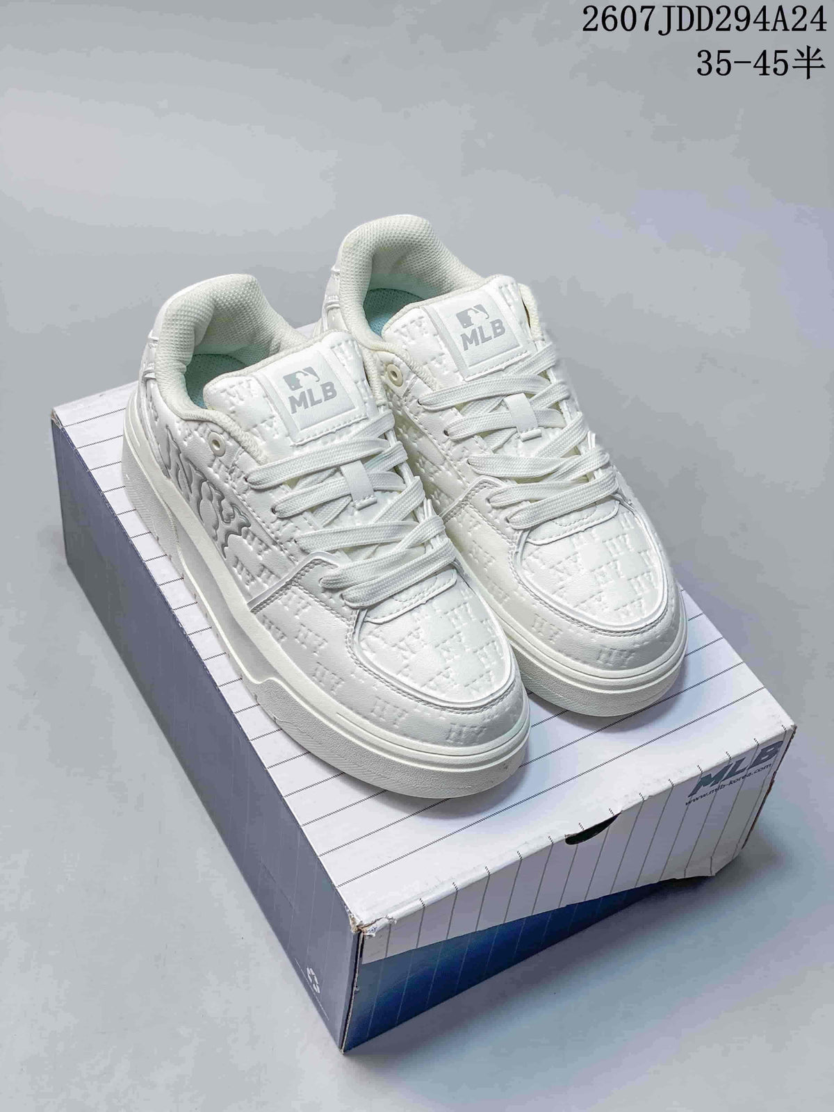 MLB Chunky Liner MID Sneakers White and Lavender