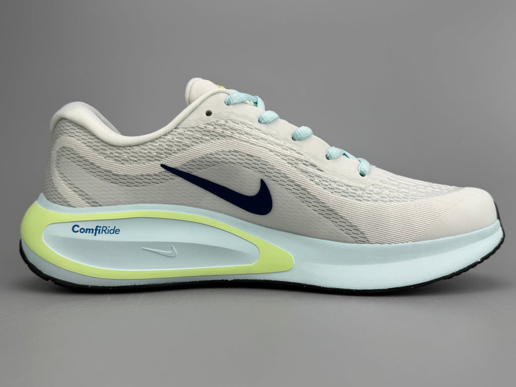 Nike Journey Run Running Shoes FN0228-101