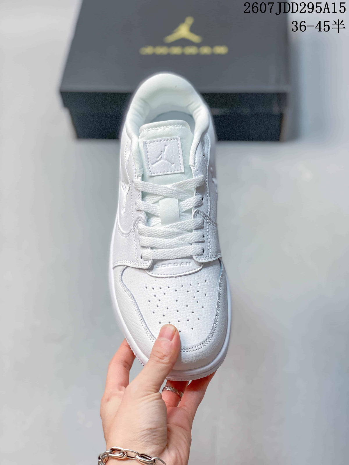 Jordan Air Jordan 1 Low White Sneakers 2607JDD295A15