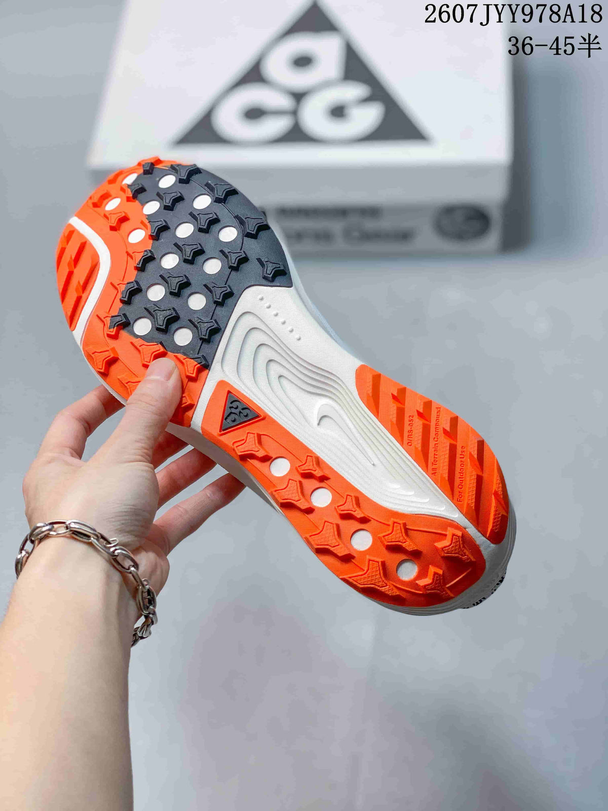 Nike ACG Pegasus Trail Jade Horizon Trail Running Shoes