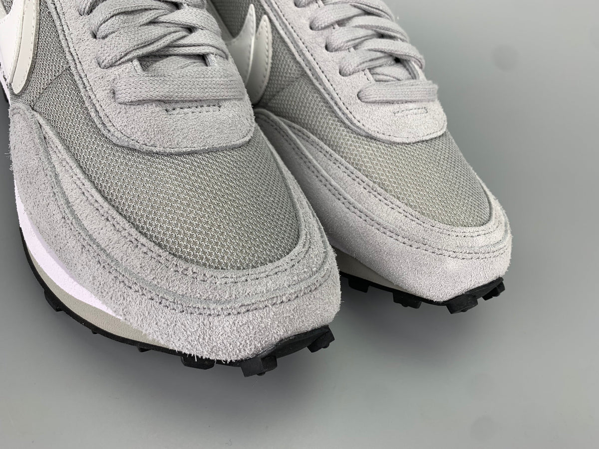 Nike LDWaffle Fragment sacai Sneakers Grey White DH2684-001