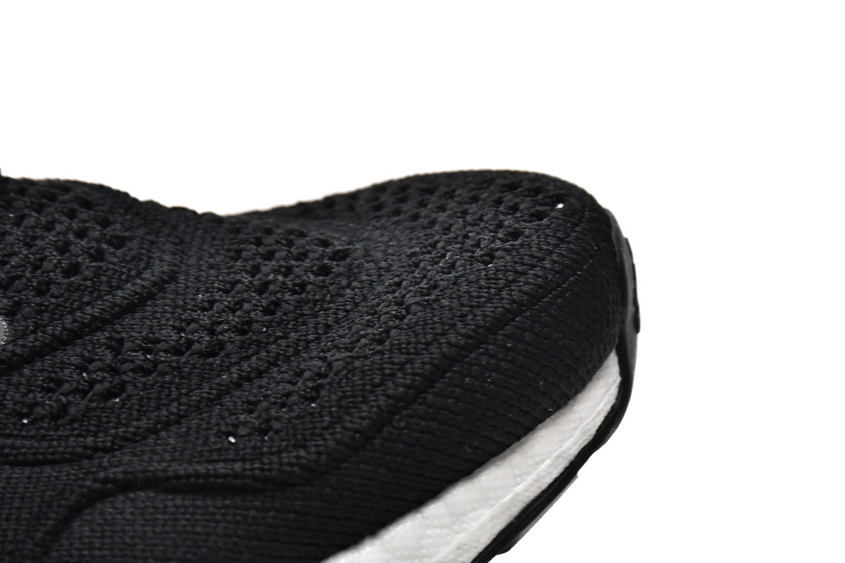 adidas UltraBoost 22 H01172 Black Green Running Shoes