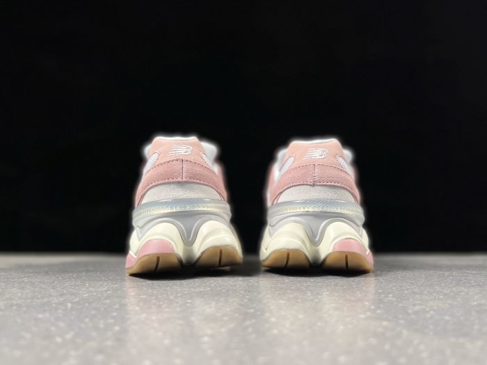 New Balance U9060FRL Pink Sneakers